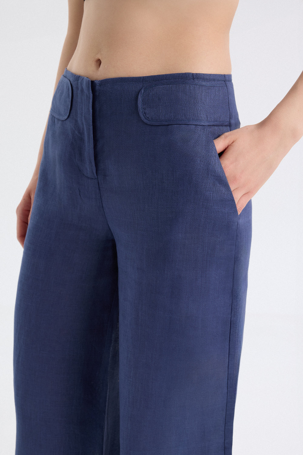 Tailored Linen Wide-Leg Trousers