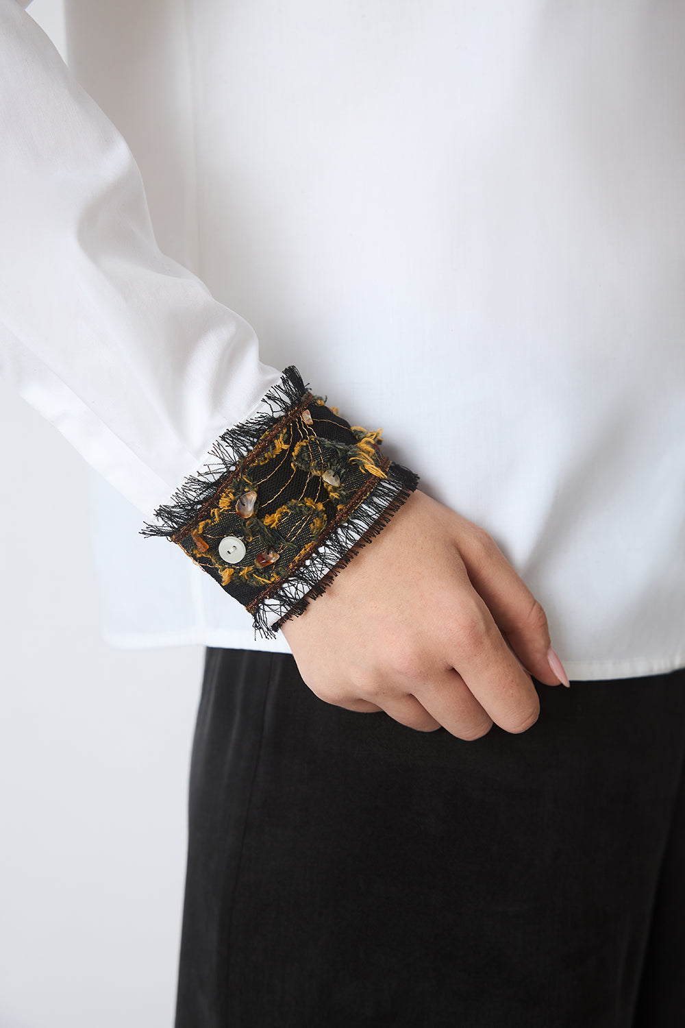 Shirt with Embroidered Cuffs in Poplin