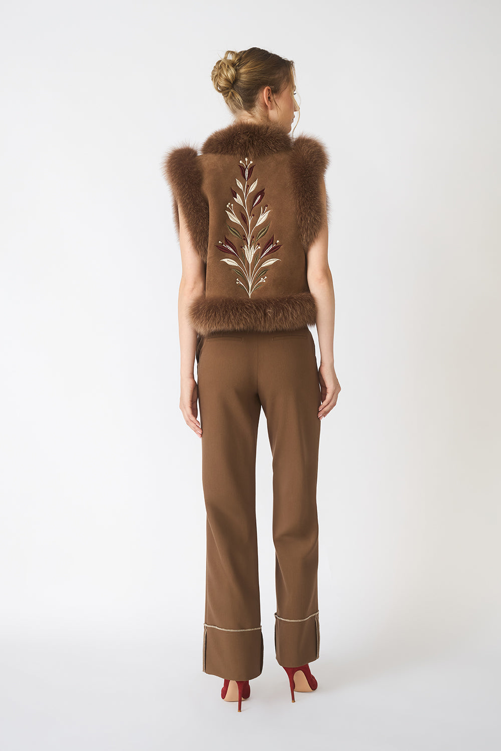 Look 01 — Arka